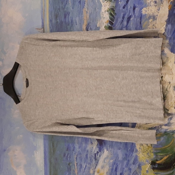 Club Monaco Light Grey Fitted Top - Picture 1 of 6